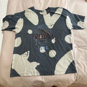 Fashion Nova Freedom Oversized Tee